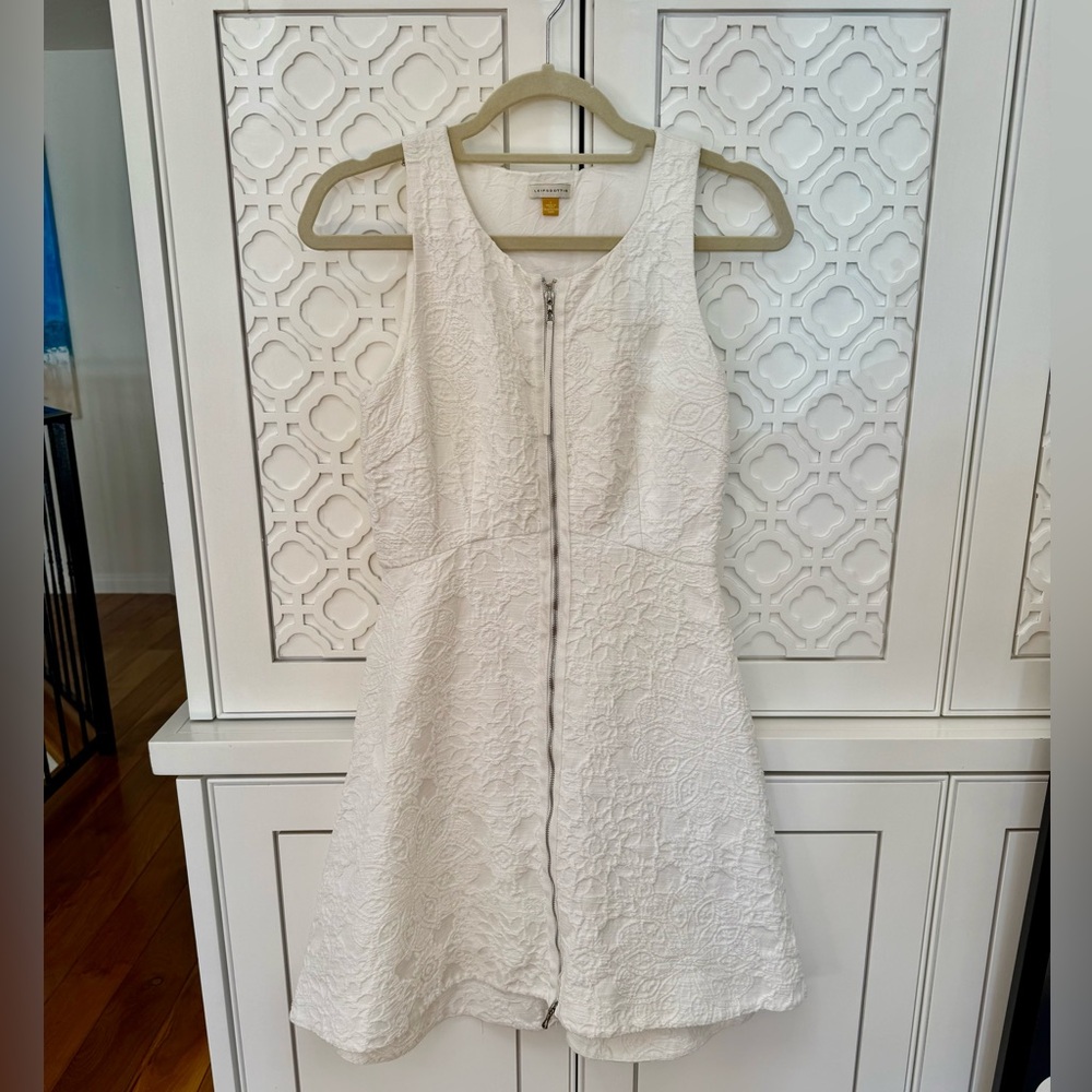 Leifsdottir by Anthropologie white Fabric with Gold Tag